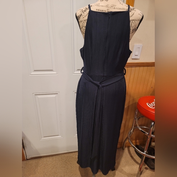 BLACK SWAN - Navy Women's Midi Skirted Dress with Hi Low Vibe - Sz Large - Picture 5 of 7